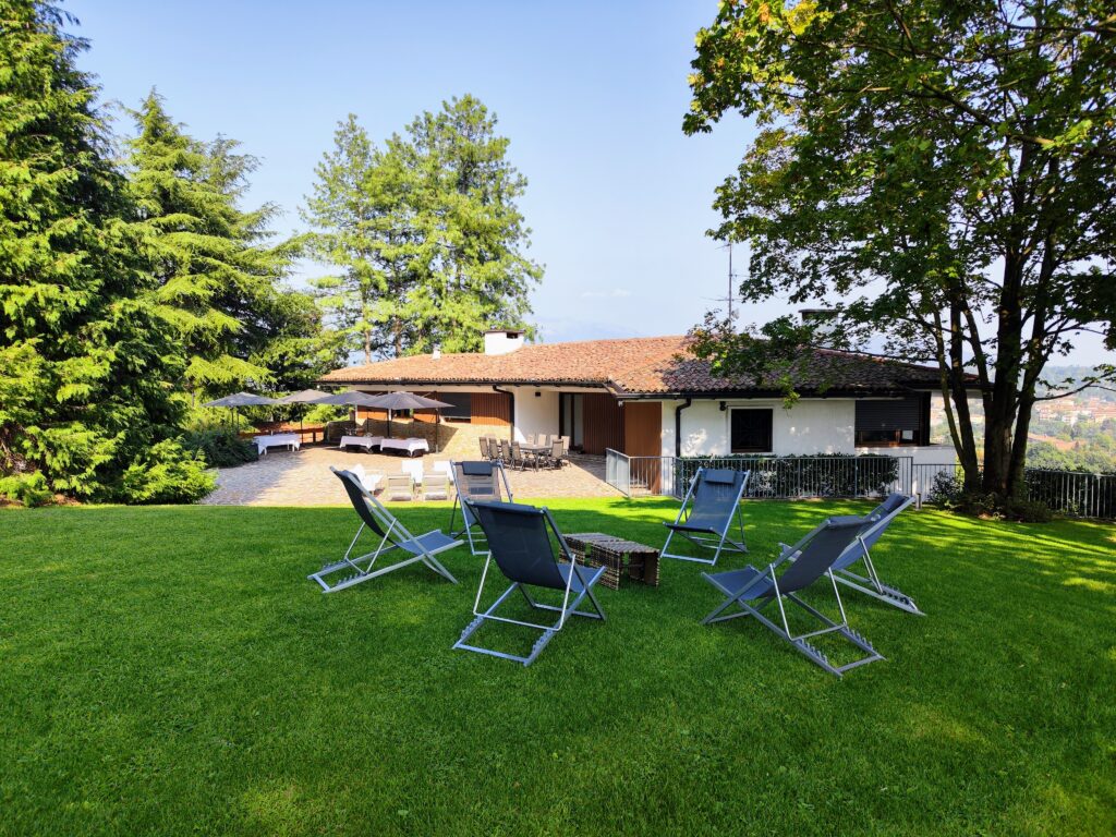 Villa BellaVista Monteveccha spazio esterno per eventi, feste, ricorrenze, matrimoni.
